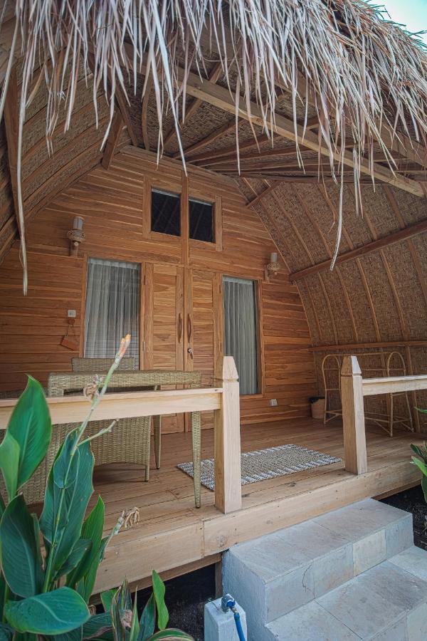 My Island Home Gili Air Exterior photo