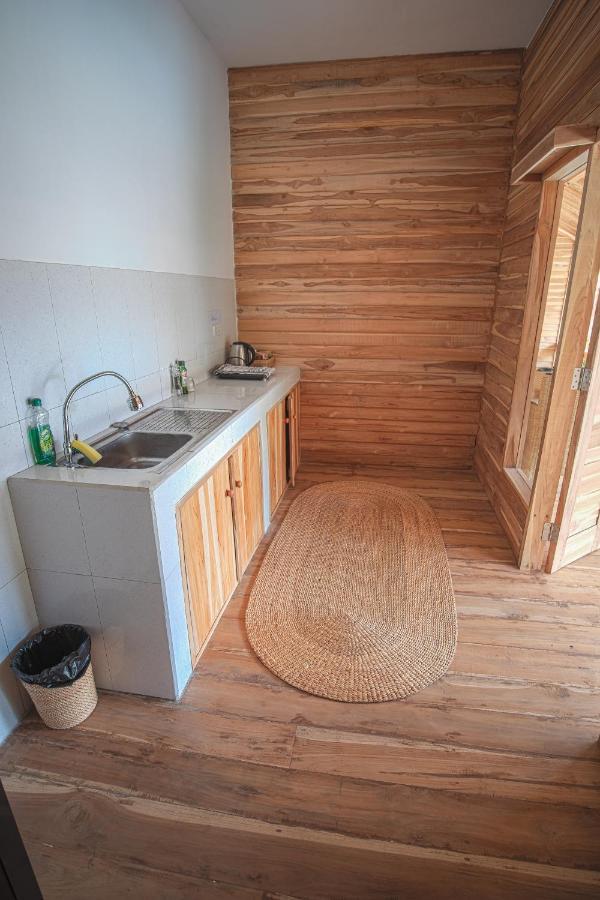 My Island Home Gili Air Exterior photo